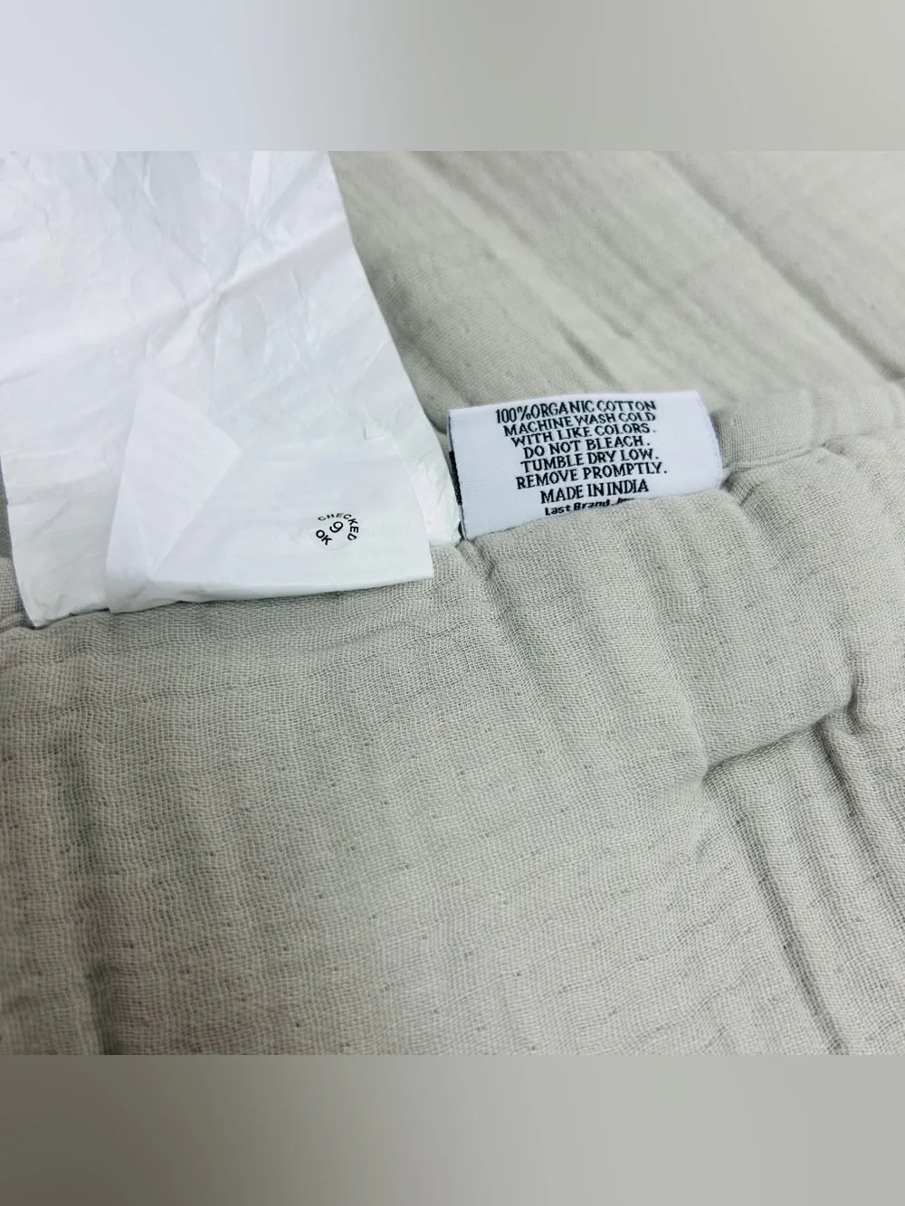 NWOT QUINCE Organic Airy Gauze Dream Quilt King/Cal King Fog Grey 8690